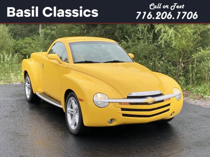 Thumbnail Photo undefined for 2003 Chevrolet SSR